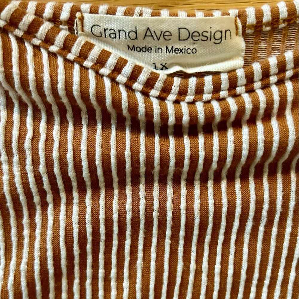 Final Price Clearances Grand Ave Design Burgundy Soft Striped Tunic Top 1X - Picture 16 of 16